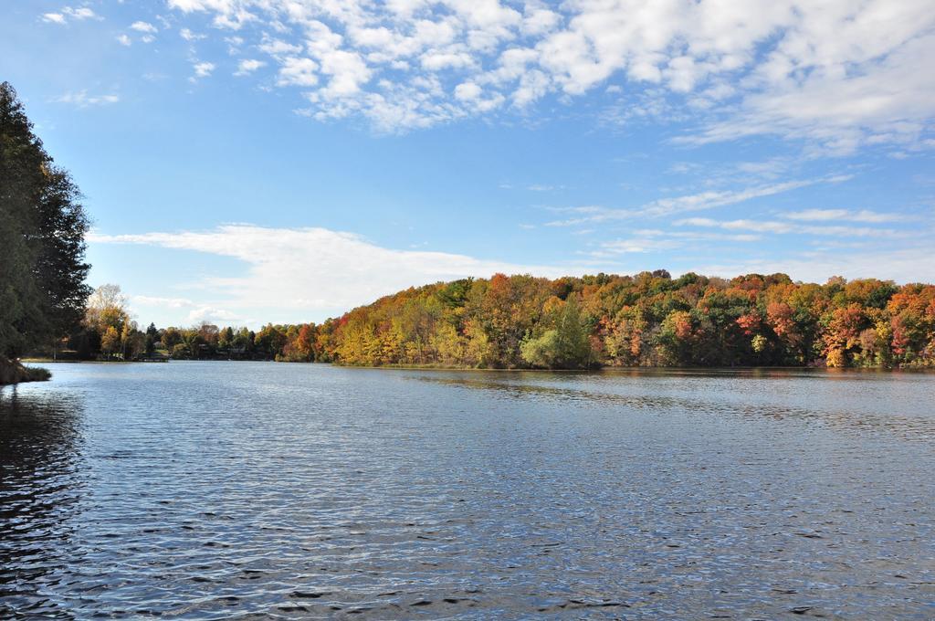 Plymouth Rock Camping Resort Rustic Cabin Elkhart Lake ภายนอก รูปภาพ